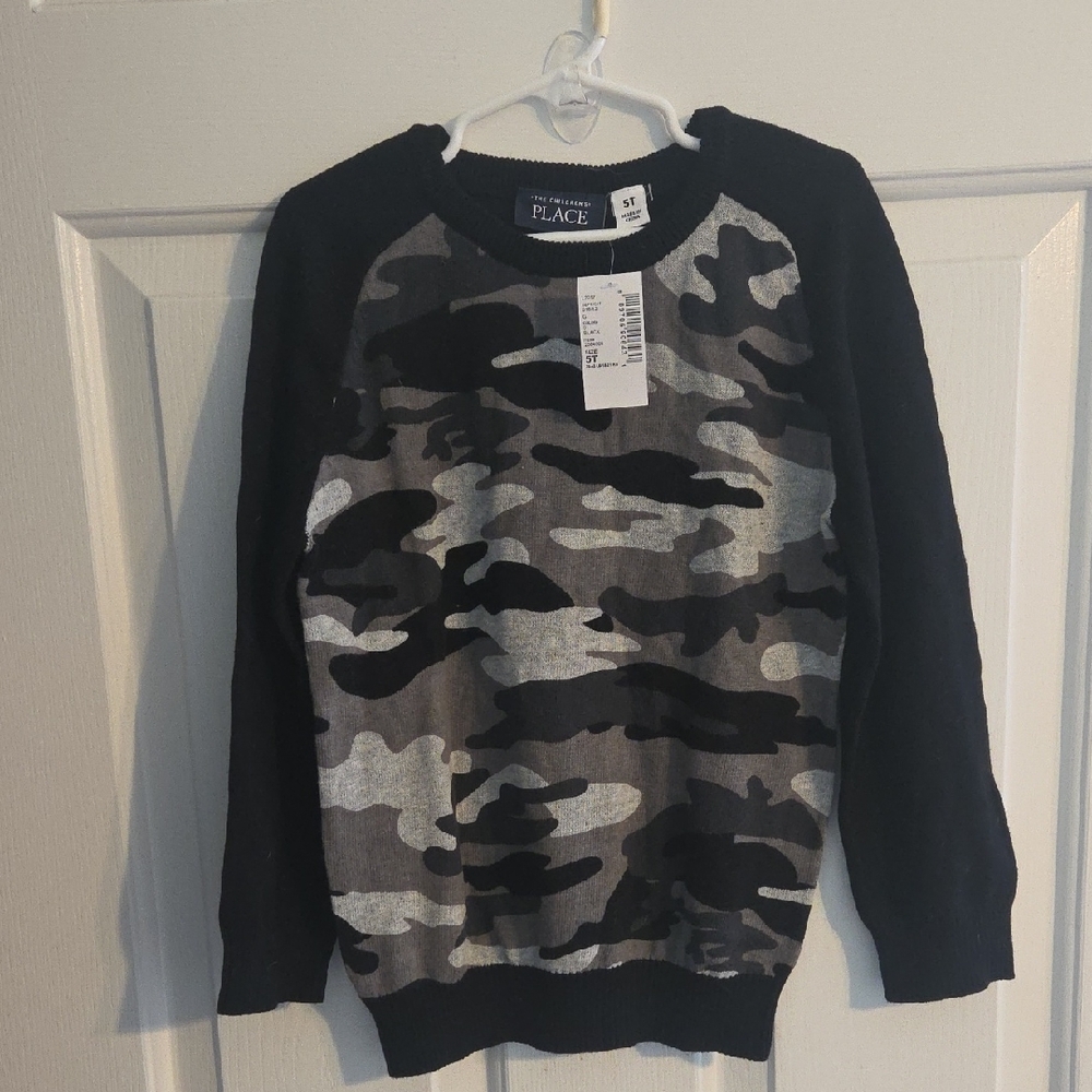 The Children's Place Black and Gray Camouflage Crewneck Sweater
